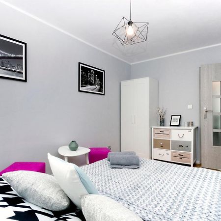 Clicktheflat Hoza Street Apart Rooms Варшава Екстериор снимка