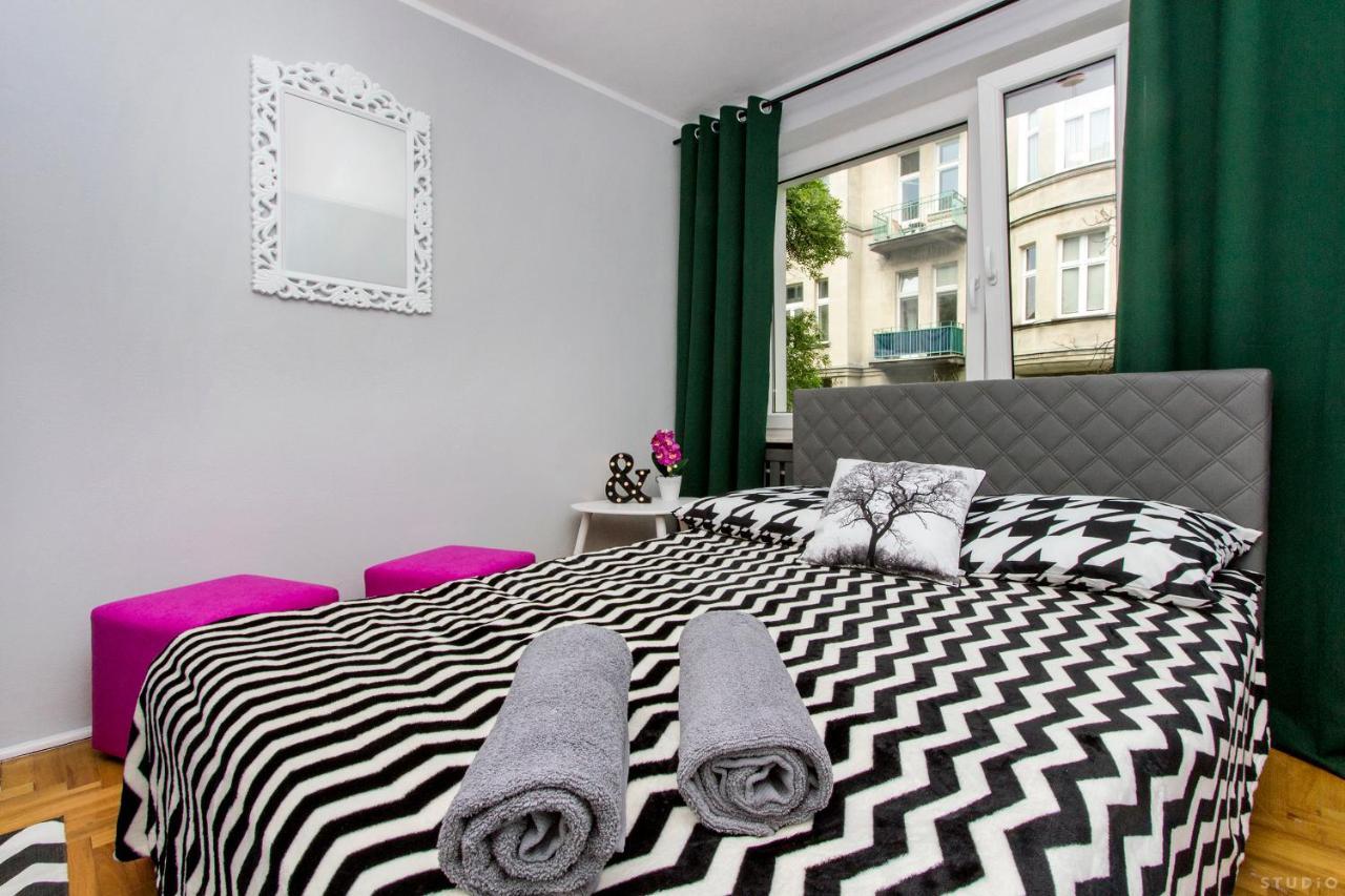 Clicktheflat Hoza Street Apart Rooms Варшава Екстериор снимка